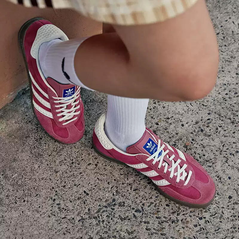 Женские кроссовки Adidas Clove – обзор и цена Adidas Shoes Gazelle