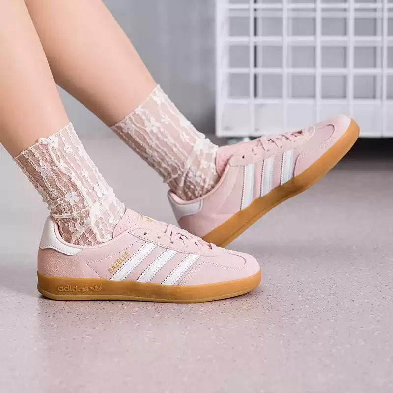 Женская обувь Adidas Clover GA – обзор и цена Adidas Shoes Gazelle